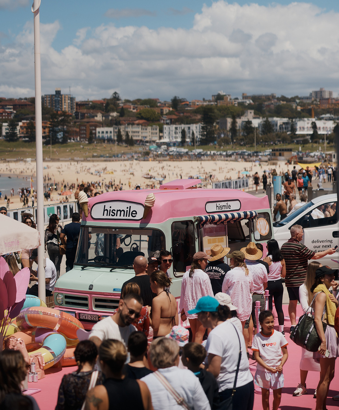 Hismile_Ice-Cream-Truck_RESIZE